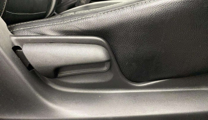 2016 Maruti Swift LXI (O), Petrol, Manual, 75,818 km, Driver Side Adjustment Panel