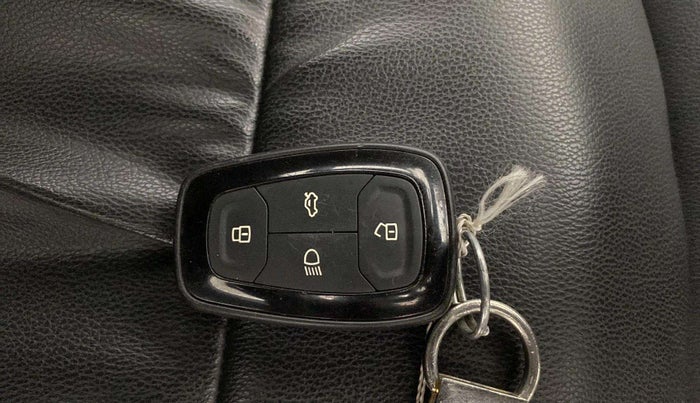 2021 Tata NEXON XZA PLUS SUNROOF PETROL, Petrol, Automatic, 23,780 km, Key Close Up