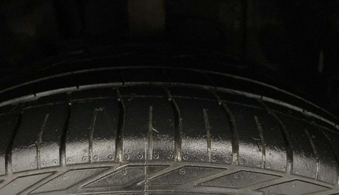 2021 Tata NEXON XZA PLUS SUNROOF PETROL, Petrol, Automatic, 23,780 km, Left Front Tyre Tread