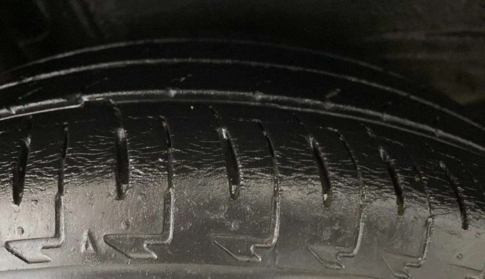 2017 Maruti IGNIS SIGMA 1.2, Petrol, Manual, 38,771 km, Right Rear Tyre Tread