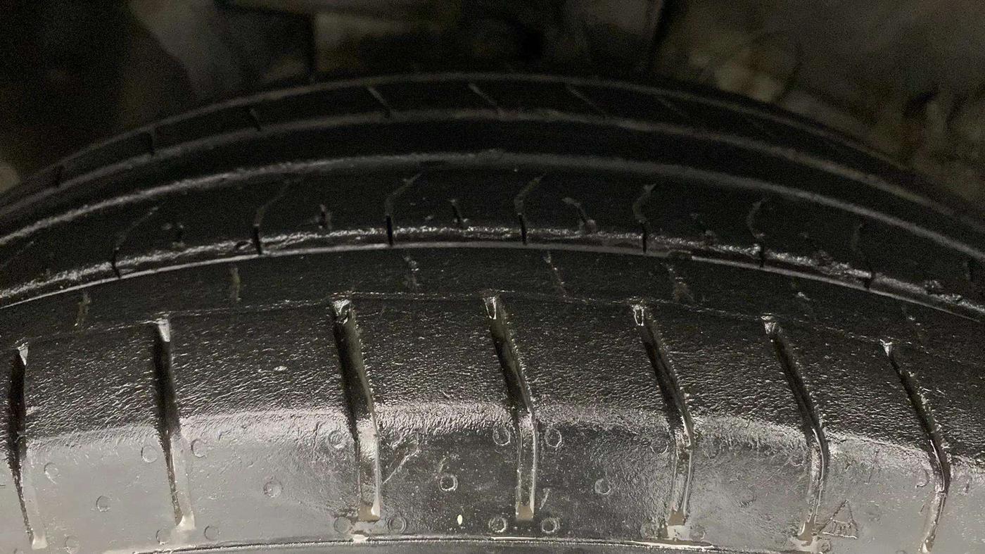 2019 Hyundai VENUE S 1.0 TURBO DCT, Petrol, Automatic, 123 km, Left Front Tyre Tread