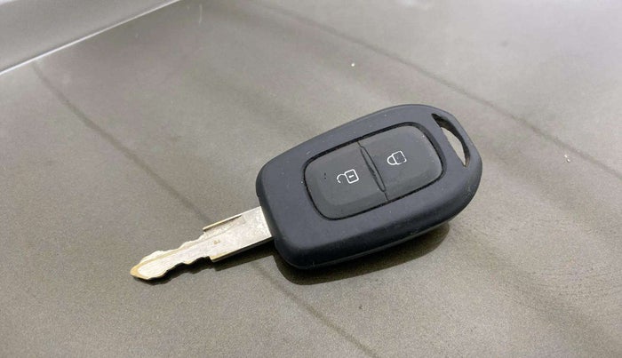 2016 Renault Kwid RXT 0.8, Petrol, Manual, 28,706 km, Key Close Up