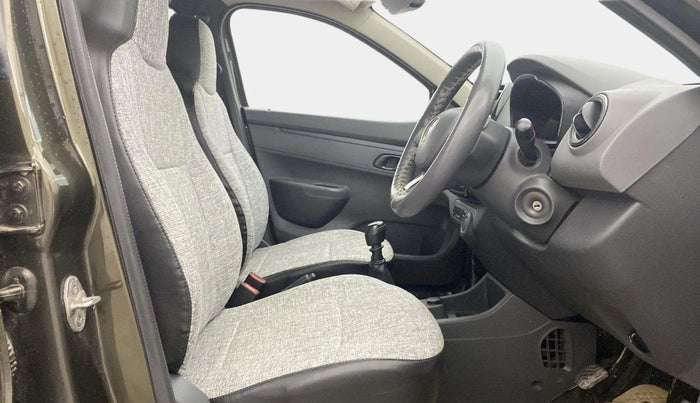 2016 Renault Kwid RXT 0.8, Petrol, Manual, 28,706 km, Right Side Front Door Cabin