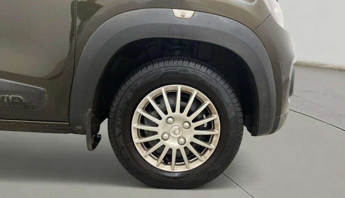 2016 Renault Kwid RXT 0.8, Petrol, Manual, 28,706 km, Right Front Wheel
