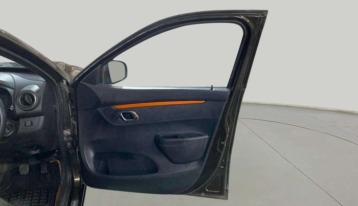 2019 Renault Kwid CLIMBER 1.0 AMT (O), Petrol, Automatic, 37,614 km, RHS Front Door