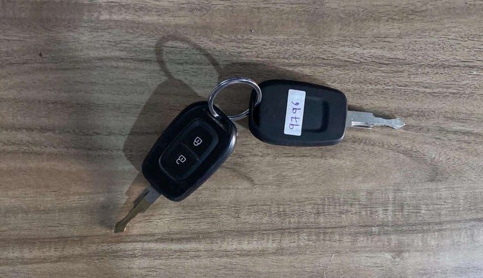 2021 Renault Kwid RXT 0.8, Petrol, Manual, 24,710 km, Key Close Up