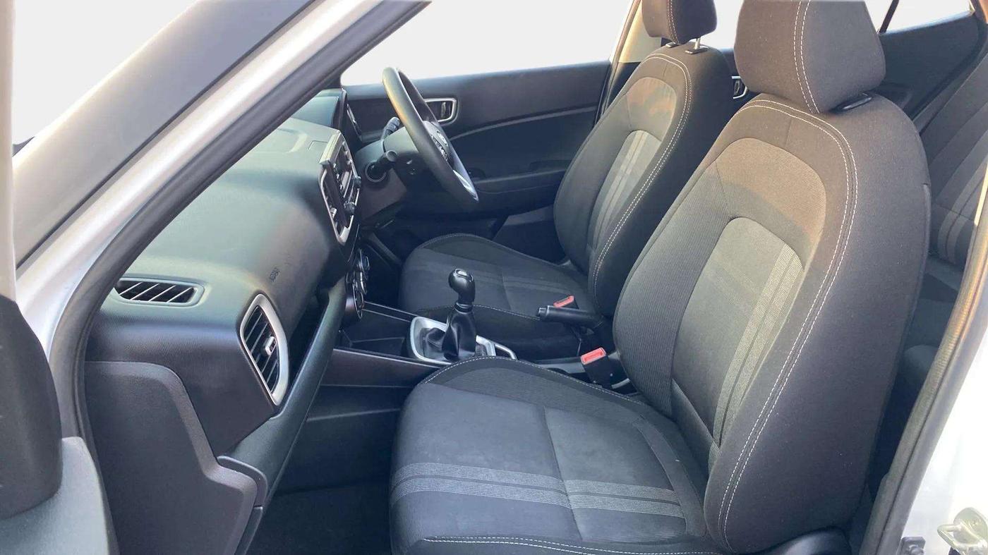2021 Hyundai VENUE S 1.2, Petrol, Manual, 29,446 km, Right Side Front Door Cabin