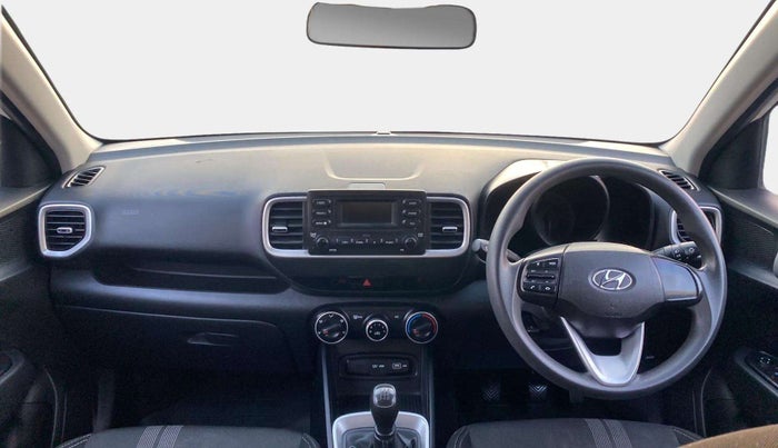 2021 Hyundai VENUE S 1.2, Petrol, Manual, 29,381 km, Dashboard