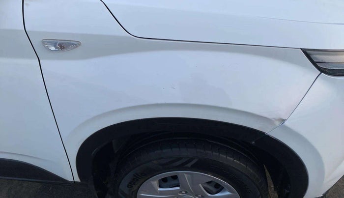 2021 Hyundai VENUE S 1.2, Petrol, Manual, 29,381 km, Right fender - Slightly dented
