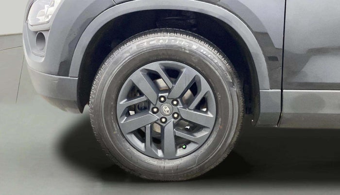 2020 Tata Harrier XZ PLUS 2.0L DARK EDITION, Diesel, Manual, 60,716 km, Left Front Wheel