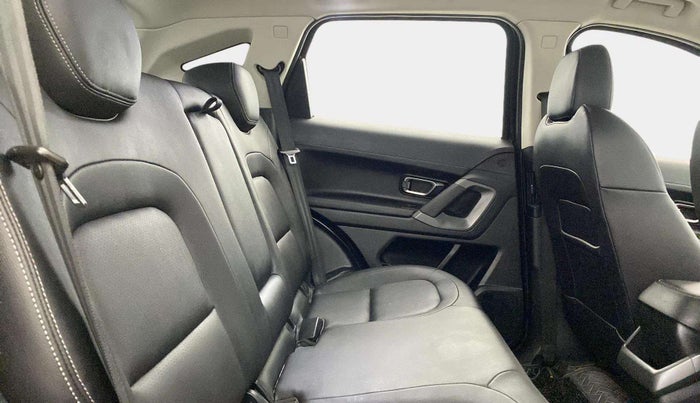 2020 Tata Harrier XZ PLUS 2.0L DARK EDITION, Diesel, Manual, 60,716 km, Right Side Rear Door Cabin