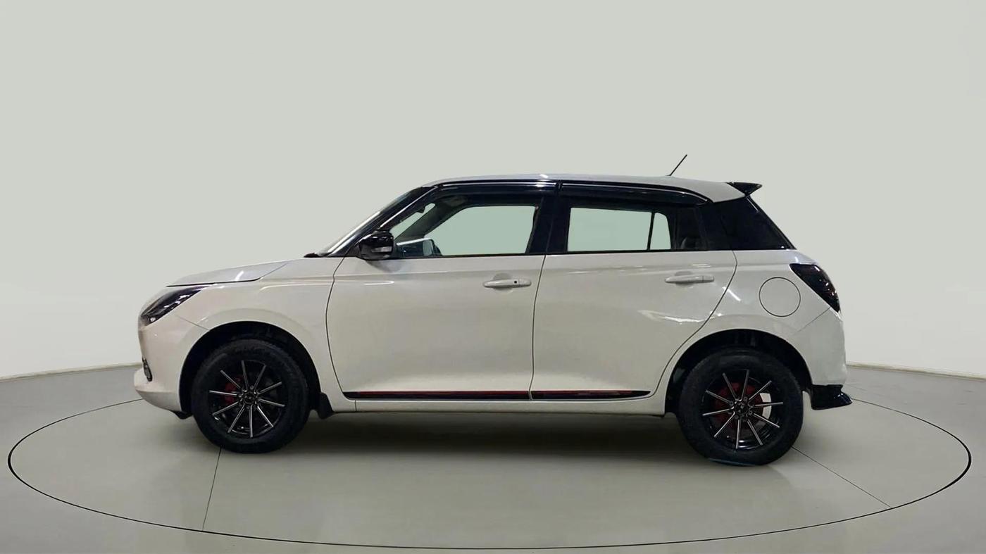 2024 Maruti Swift VXi (O) AMT, Petrol, Automatic, 12,249 km, Left Side