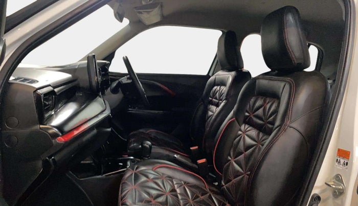 2024 Maruti Swift VXi (O) AMT, Petrol, Automatic, 12,153 km, Right Side Front Door Cabin