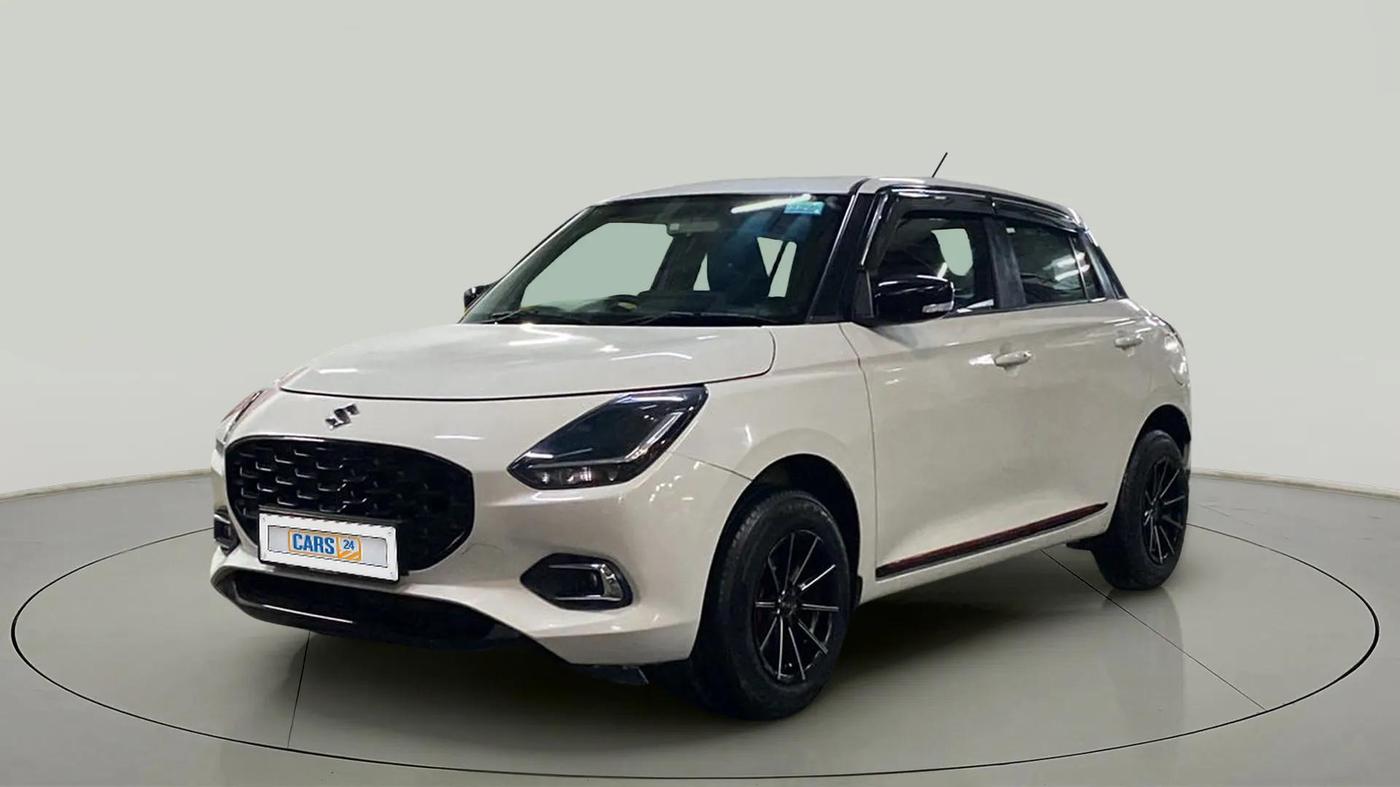 2024 Maruti Swift VXi (O) AMT, Petrol, Automatic, 12,249 km, Left Front Diagonal