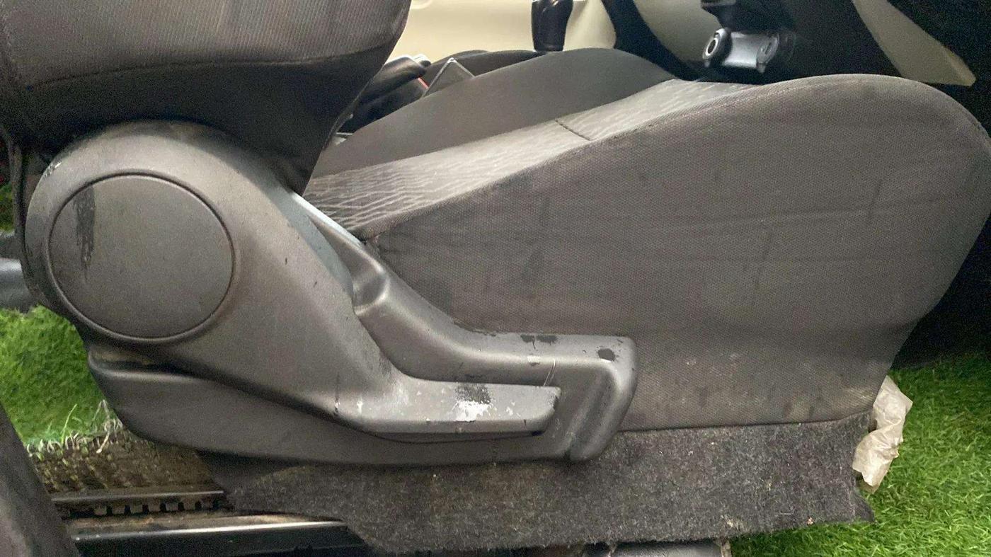 2022 Maruti IGNIS ZETA 1.2, Petrol, Manual, 54,245 km, Driver Side Adjustment Panel