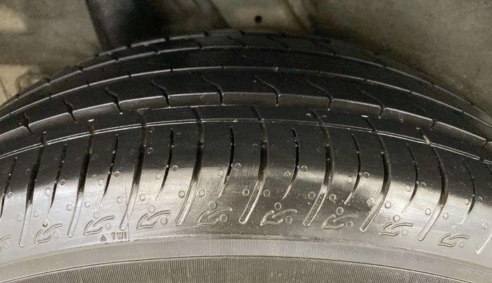 2021 Hyundai VENUE SX 1.0 (O) TURBO IMT, Petrol, Manual, 55,087 km, Right Rear Tyre Tread