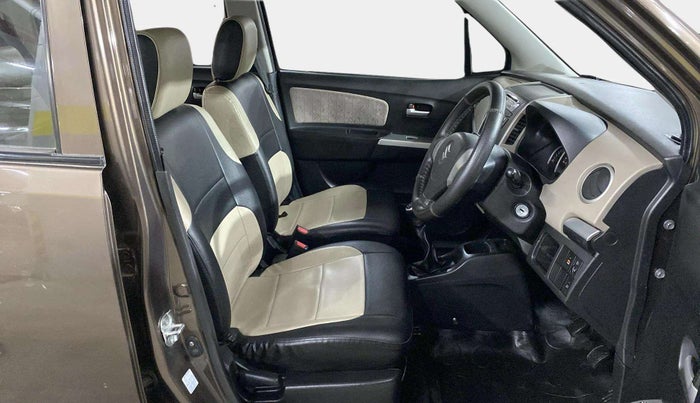 2015 Maruti Wagon R 1.0 VXI, Petrol, Manual, 12,157 km, Right Side Front Door Cabin