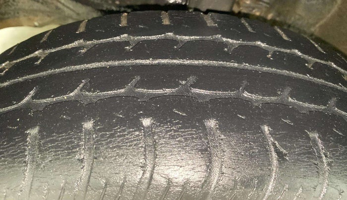 2018 Maruti Wagon R 1.0 VXI, Petrol, Manual, 34,297 km, Left Front Tyre Tread