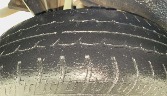 2018 Maruti Wagon R 1.0 VXI, Petrol, Manual, 34,297 km, Right Rear Tyre Tread