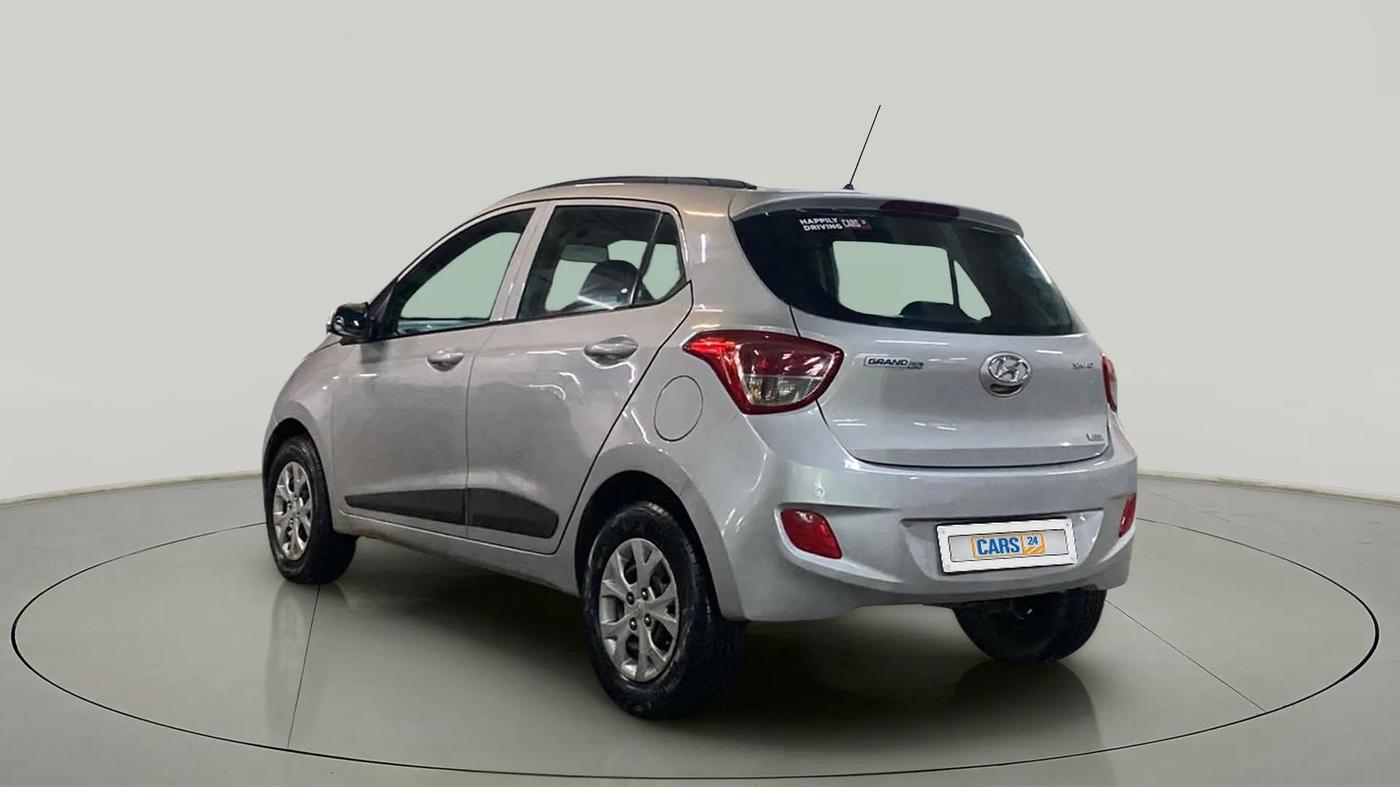 2016 Hyundai Grand i10 SPORTZ 1.1 CRDI, Diesel, Manual, 96,320 km, Left Back Diagonal