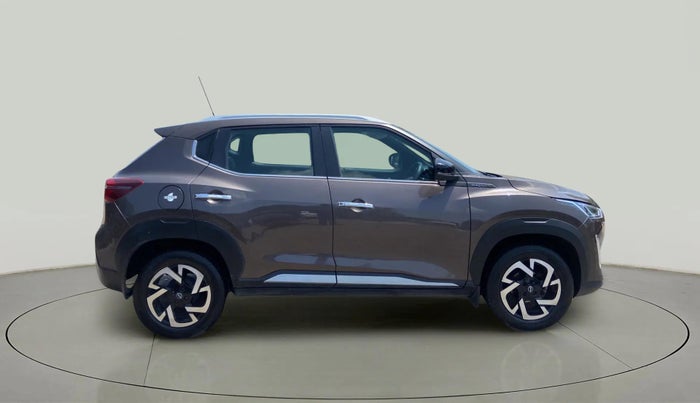 2021 Nissan MAGNITE XV PREMIUM, Petrol, Manual, 17,447 km, Right Side View