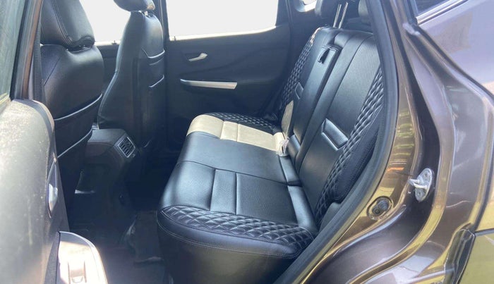 2021 Nissan MAGNITE XV PREMIUM, Petrol, Manual, 17,447 km, Right Side Rear Door Cabin