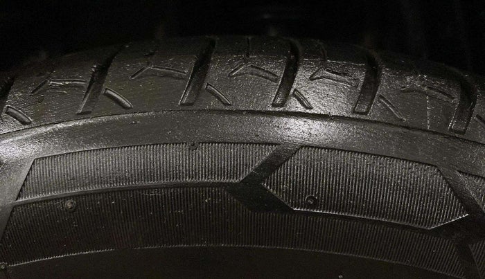 2021 Tata TIGOR XZA PLUS PETROL, Petrol, Automatic, 1,00,126 km, Left Rear Tyre Tread