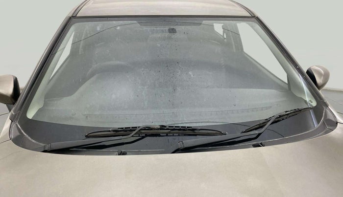 2019 Maruti Baleno DELTA PETROL 1.2, Petrol, Manual, 77,071 km, Front Windshield