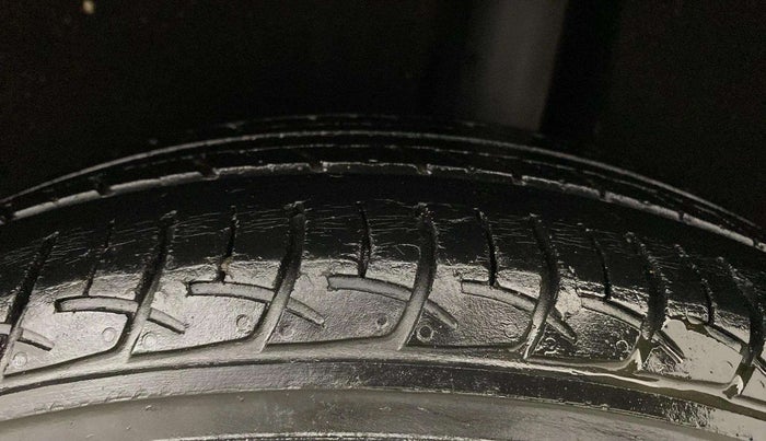 2019 Maruti Baleno DELTA PETROL 1.2, Petrol, Manual, 77,071 km, Left Rear Tyre Tread