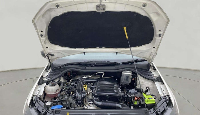 2021 Volkswagen Polo 1.0 GT TSI AT, Petrol, Automatic, 29,769 km, Open Bonet