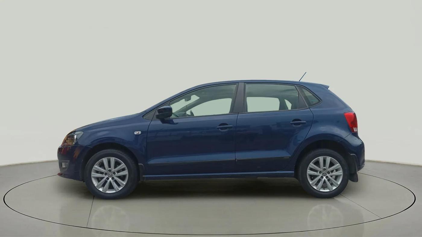 2013 Volkswagen Polo HIGHLINE1.2L, Petrol, Manual, 52,905 km, Left Side