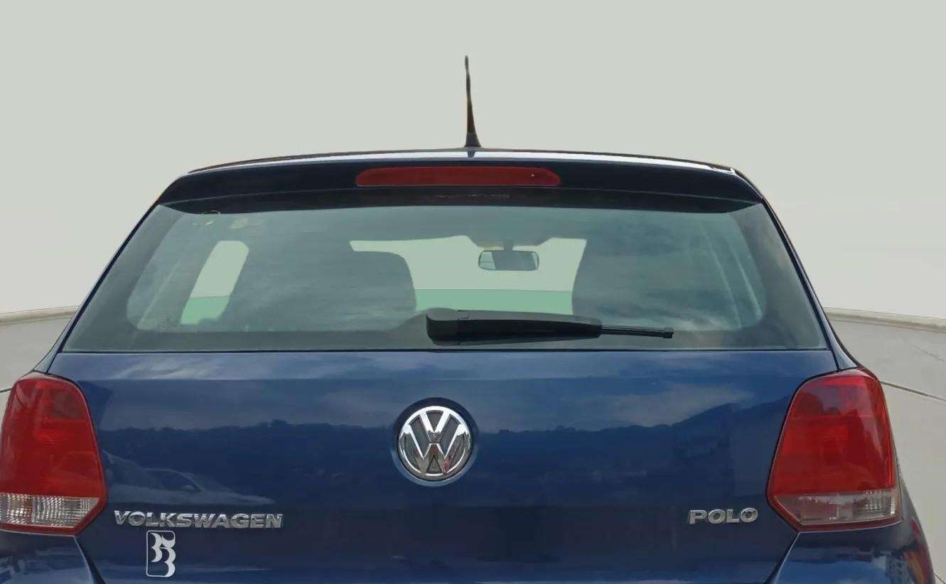 2013 Volkswagen Polo HIGHLINE1.2L, Petrol, Manual, 52,905 km, Rear Windshield