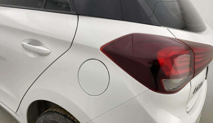 2019 Hyundai Elite i20 SPORTZ PLUS 1.2, Petrol, Manual, 22,633 km, Left quarter panel - Slightly dented