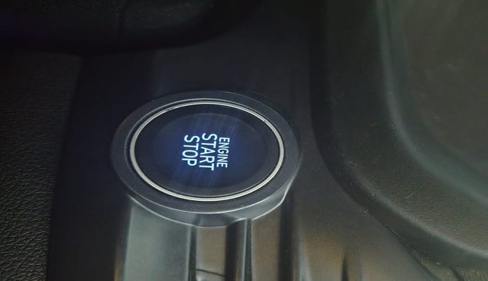 2021 Hyundai NEW I20 ASTA 1.2 AT, Petrol, Automatic, 29,796 km, Keyless Start/ Stop Button