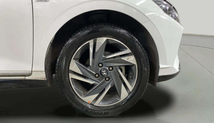 2021 Hyundai NEW I20 ASTA 1.2 AT, Petrol, Automatic, 29,796 km, Right Front Wheel