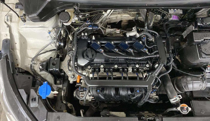 2021 Hyundai NEW I20 ASTA 1.2 AT, Petrol, Automatic, 29,796 km, Engine View - Right