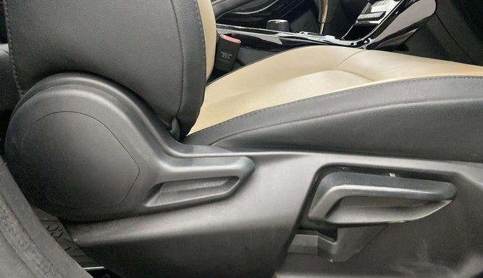 2022 Tata NEXON XZA PLUS KAZIRANGA PETROL, Petrol, Automatic, 28,898 km, Driver Side Adjustment Panel