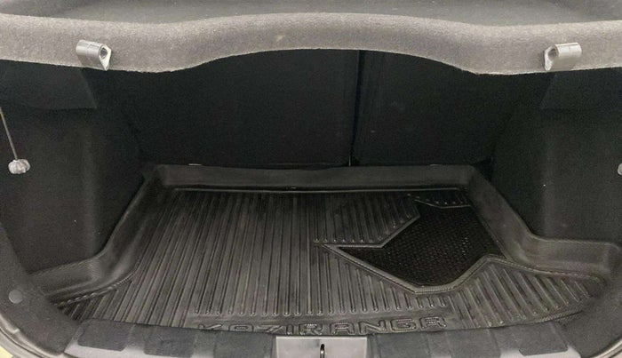2022 Tata NEXON XZA PLUS KAZIRANGA PETROL, Petrol, Automatic, 28,898 km, Boot Inside