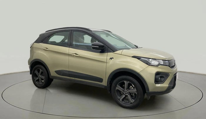 2022 Tata NEXON XZA PLUS KAZIRANGA PETROL, Petrol, Automatic, 28,898 km, Right Front Diagonal