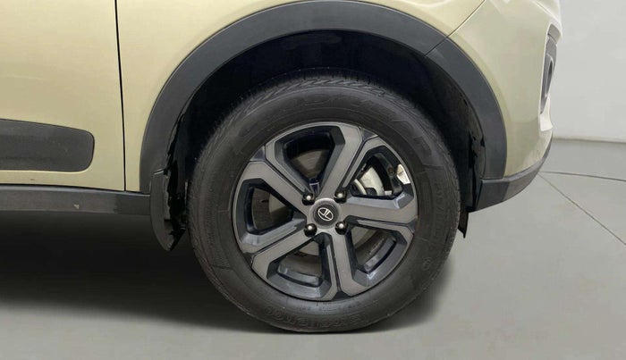 2022 Tata NEXON XZA PLUS KAZIRANGA PETROL, Petrol, Automatic, 28,898 km, Right Front Wheel