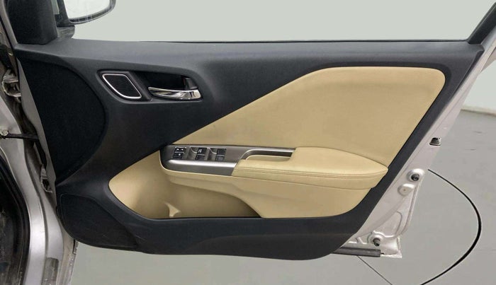 2018 Honda City 1.5L I-VTEC ZX CVT, Petrol, Automatic, 61,086 km, Driver Side Door Panels Control