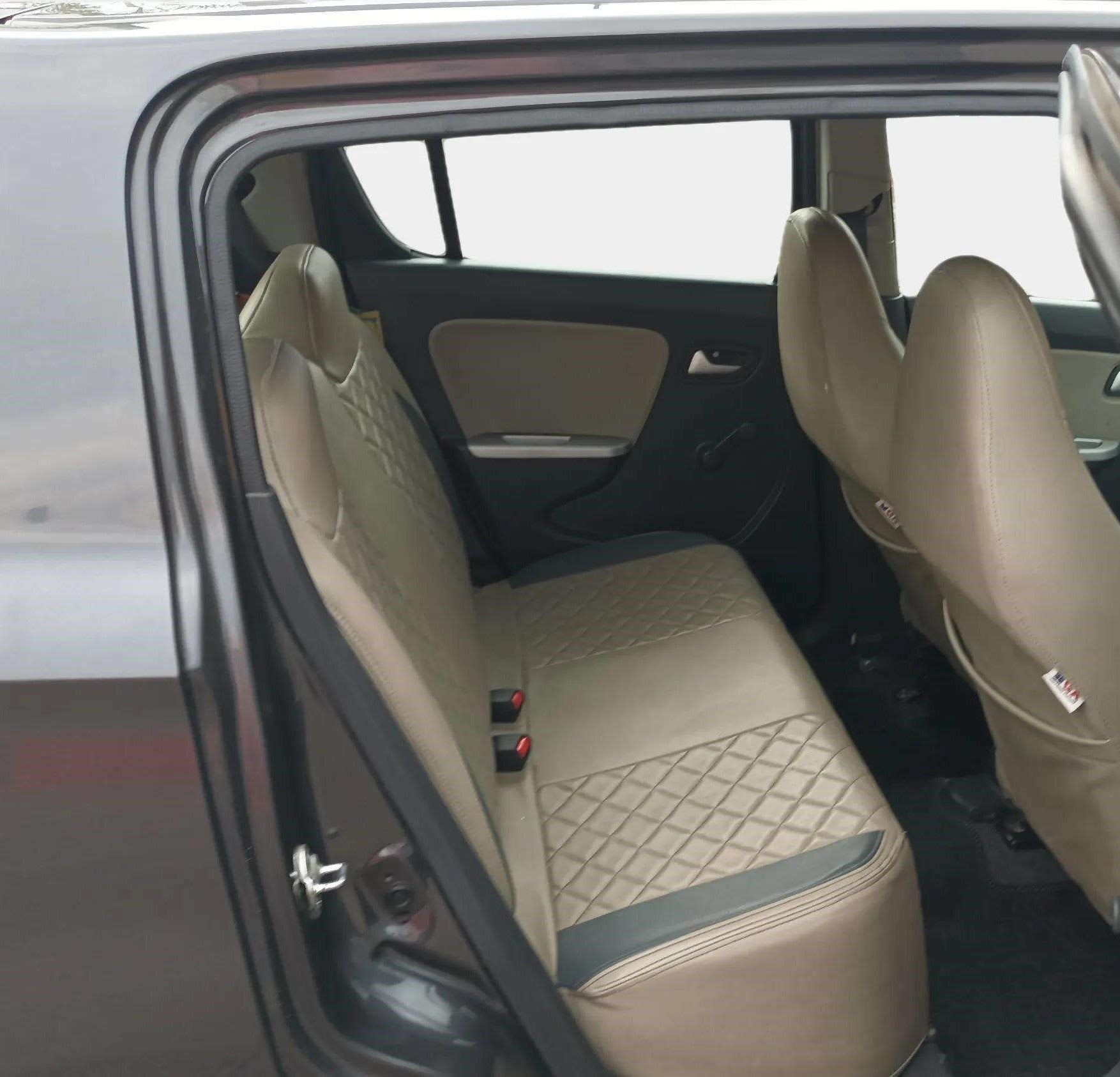 Rear-Cabin-View