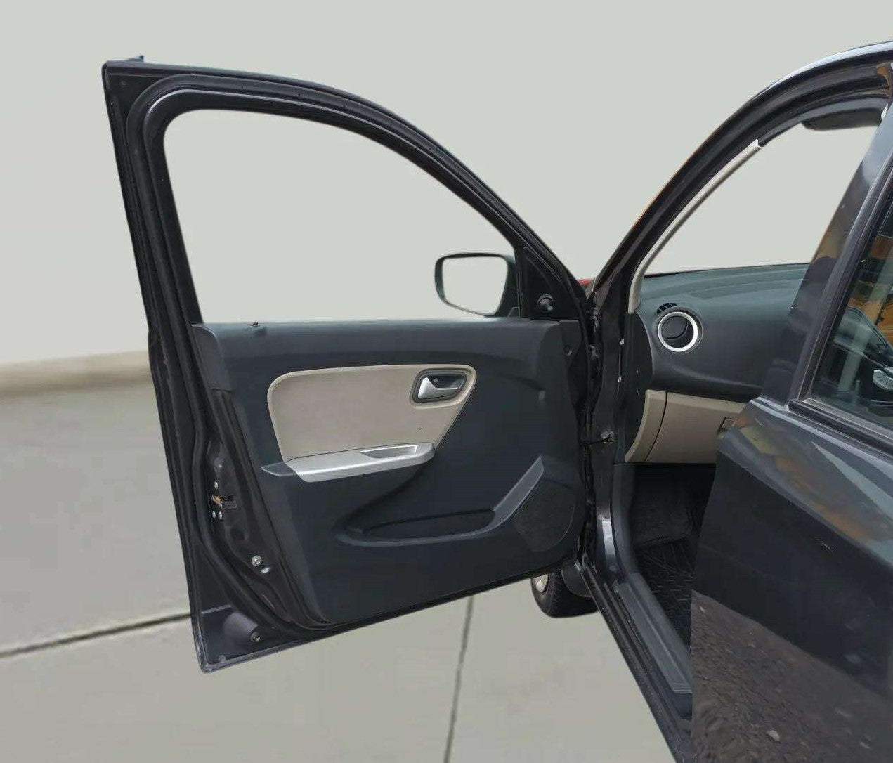 LHS-Front-Door-Open