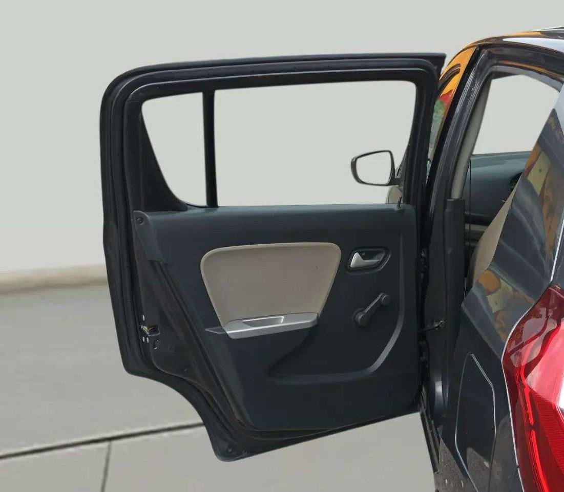 2015 Maruti Alto K10 VXI, Petrol, Manual, 34,237 km, LHS Rear Door