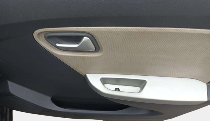 2015 Maruti Alto K10 VXI, Petrol, Manual, 34,237 km, Driver Side Door Panels Control