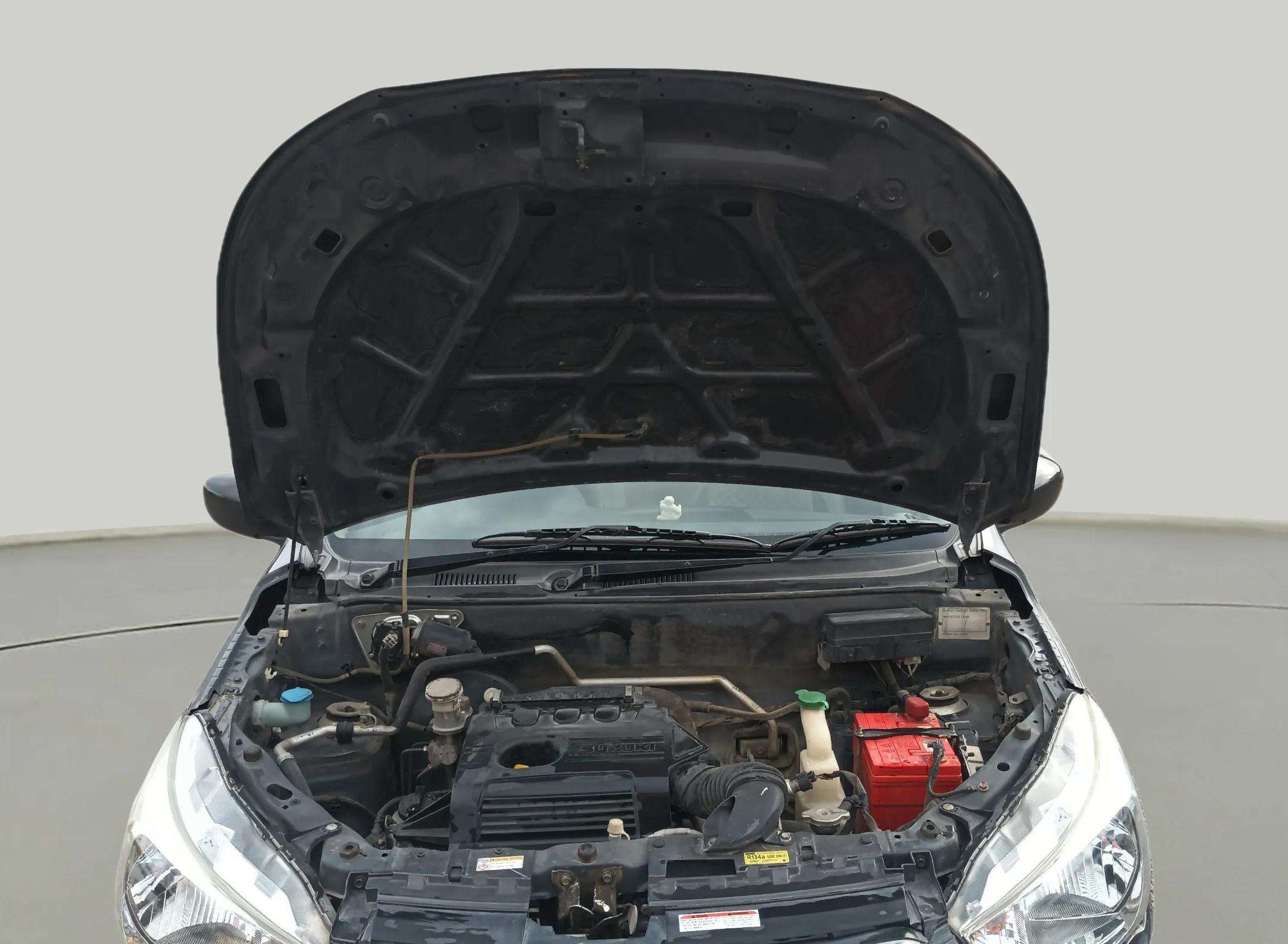 Engine-Full-View-With-Bonnet-Open-13