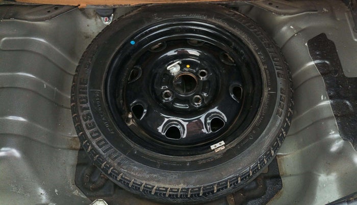 2015 Maruti Alto K10 VXI, Petrol, Manual, 34,237 km, Spare Tyre