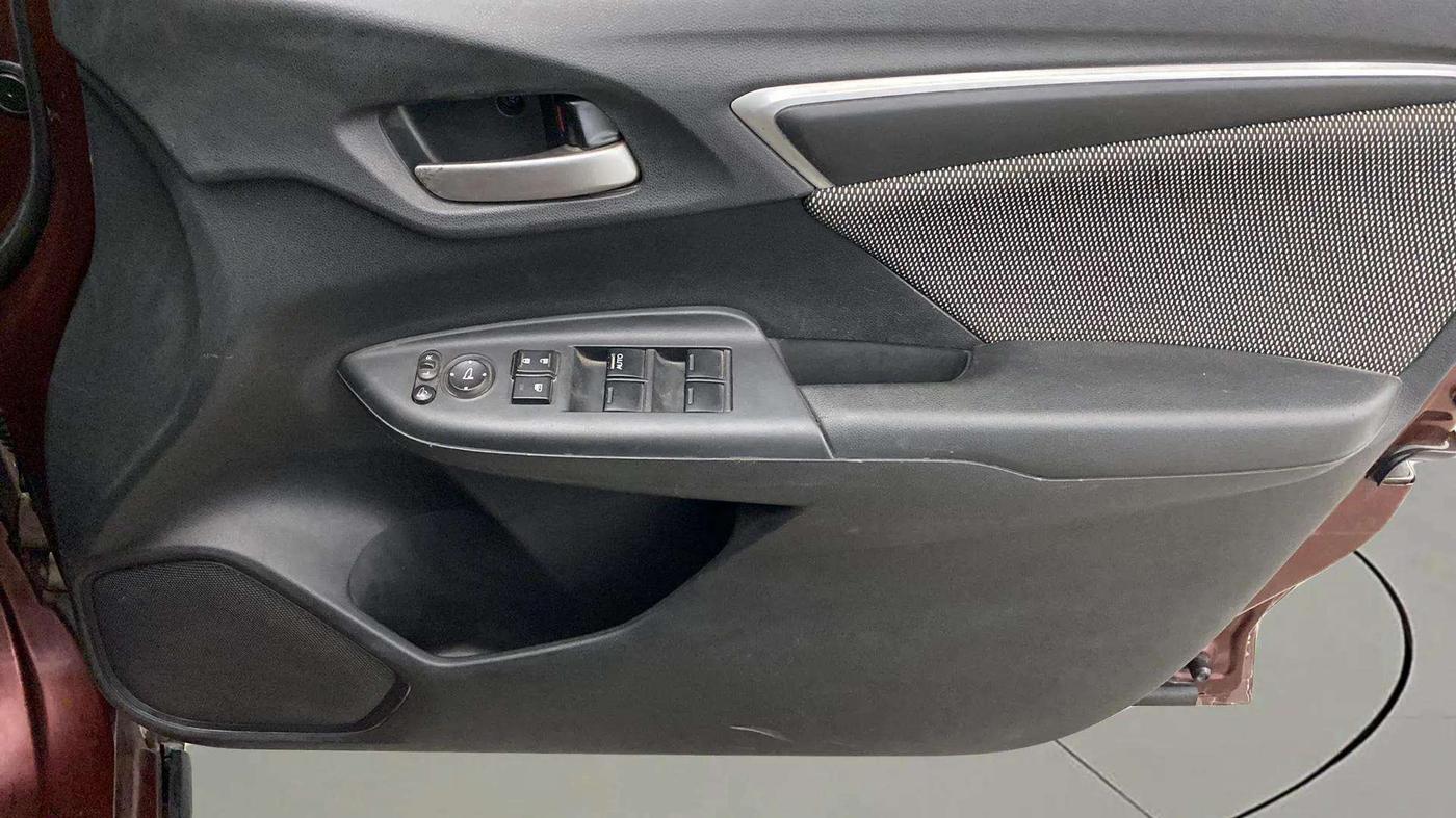 2017 Honda WR-V 1.2L I-VTEC VX MT, Petrol, Manual, 55,431 km, Driver Side Door Panels Control