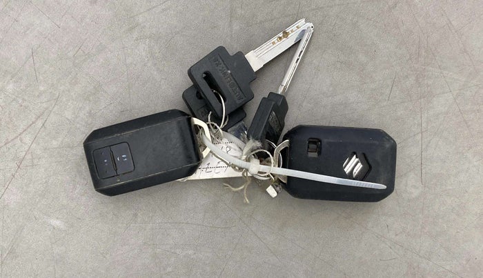 2019 Maruti Baleno ZETA CVT PETROL 1.2, Petrol, Automatic, 48,324 km, Key Close Up