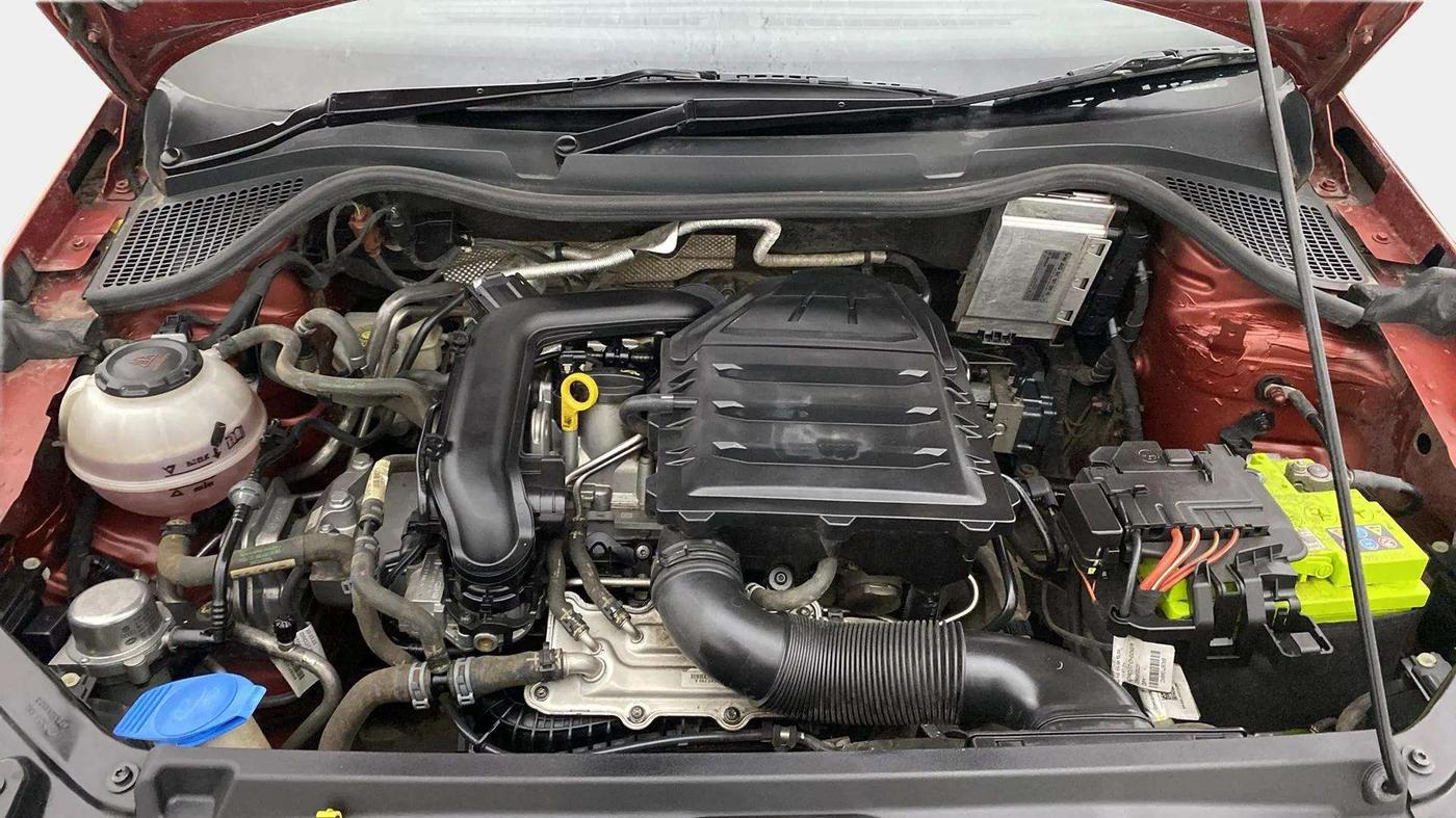 2020 Volkswagen Polo HIGHLINE PLUS 1.0L TSI, Petrol, Manual, 66,668 km, Engine View